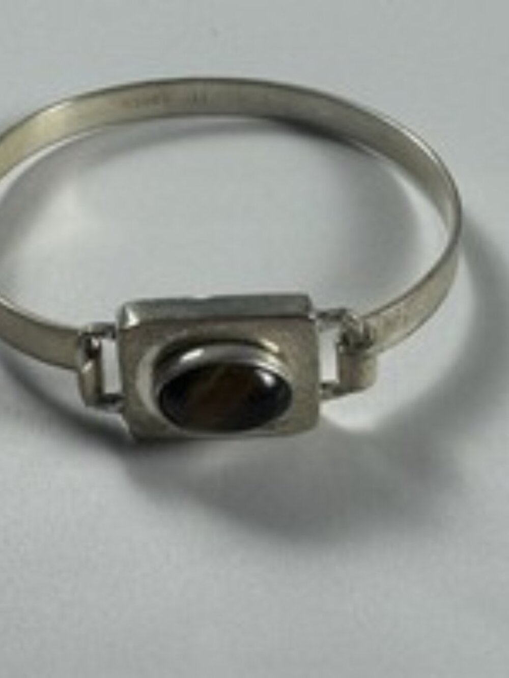 Vintage Mexico 925 Sterling Silver Hinged Bangle Bracelet Tigers Eye Cabochon